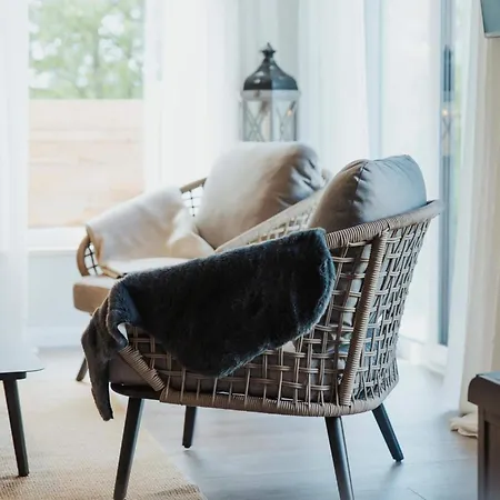 Feriehus Moderne Fuer Familienurlaub Sagard